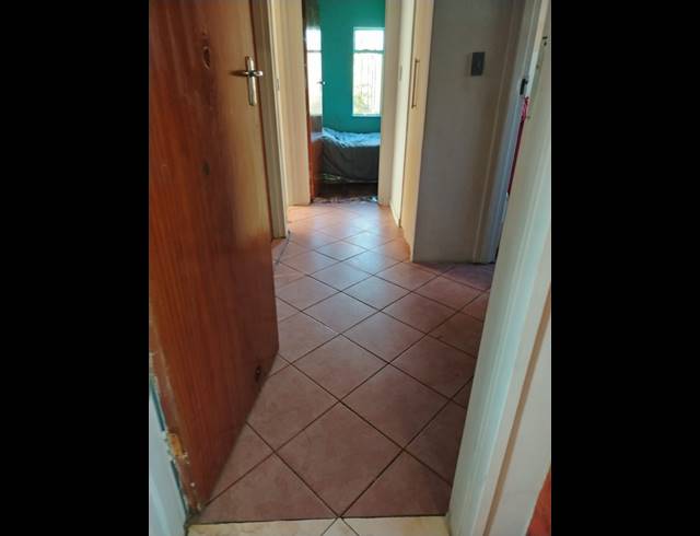 3 BEDROOM FREEHOLD FOR SALE IN SUNSET VIEW